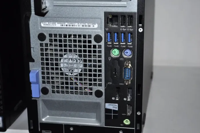 Комп'ютер Dell OptiPlex 5040 Tower / Intel Core i5-6500 (4 ядра по 3.2 - 3.6 GHz) / 8 GB DDR3 / 120 GB SSD / Intel HD Graphics 530 / DVD-ROM / Windows 11 Pro б/в - зображення 8