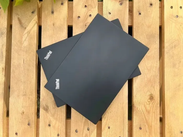 Ультрабук Lenovo ThinkPad T490s / 14" (1920x1080) IPS / Intel Core i5-8265U (4 (8) ядра по 1.6 - 3.9 GHz) / 16 GB DDR4 / 256 GB SSD / Intel UHD Graphics / WebCam б/в - зображення 6