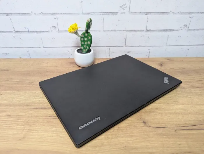 Ноутбук Б-клас Lenovo ThinkPad T440 / 14" (1600x900) TN / Intel Core i5-4300U (2 (4) ядра по 1.9 - 2.9 GHz) / 8 GB DDR3 / 128 GB SSD / Intel HD Graphics 4400 / WebCam б/в - зображення 10
