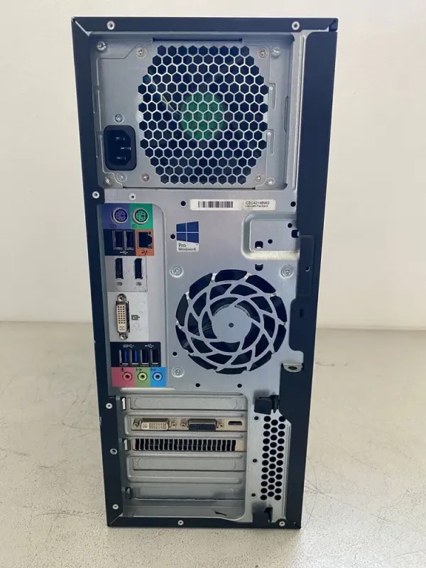 Робоча станція HP Workstation Z230 Tower / Intel Core i7-4790K (4 (8) ядра по 4.0 - 4.4 GHz) / 16 GB DDR3 / 256 GB SSD + 500 GB HDD / nVidia GeForce GTX 650, 2 GB GDDR5, 128-bit / DVD-ROM б/в - зображення 4