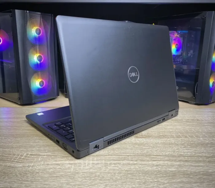 Ноутбук Dell Latitude 5591 / 15.6" (1920x1080) TN / Intel Core i5-8400H (4 (8) ядра по 2.5 - 4.2 GHz) / 16 GB DDR4 / 512 GB SSD / nVidia GeForce MX130, 2 GB GDDR5, 64-bit / WebCam б/в - зображення 6