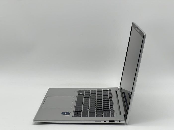Ультрабук HP EliteBook 840 G10 / 14" (1920x1200) IPS / Intel Core i5-1345U (10 (12) ядер по 1.6 - 4.7 GHz) / 16 GB DDR5 / 240 GB SSD / Intel Iris Xe Graphics / WebCam б/в - зображення 5
