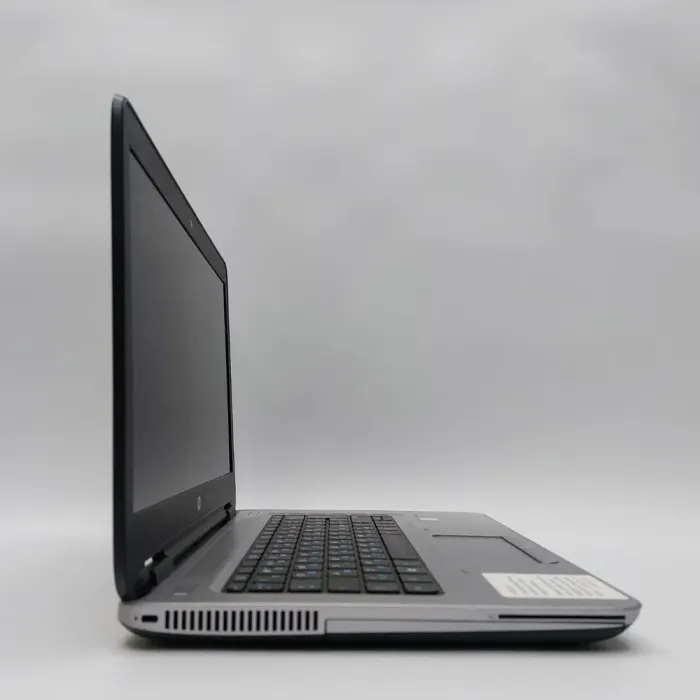 Ноутбук HP ProBook 640 G2 / 14" (1920x1080) TN / Intel Core i3-6100U (2 (4) ядра по 2.3 GHz) / 8 GB DDR4 / 256 GB SSD / Intel HD Graphics 520 / WebCam / DisplayPort б/в - зображення 4