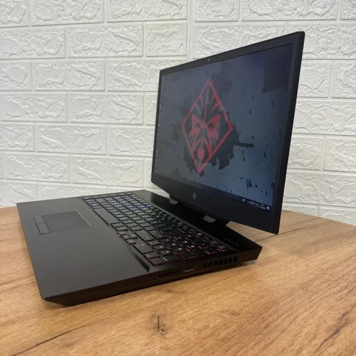 Ігровий ноутбук Б-клас HP Omen 17-cb0030nr / 17.3" (1920x1080) IPS / Intel Core i7-9750H (6 (12) ядер по 2.6 - 4.5 GHz) / 16 GB DDR4 / 512 GB SSD / nVidia GeForce RTX 2060, 6 GB GDDR6, 192-bit / WebCam б/в - зображення 5