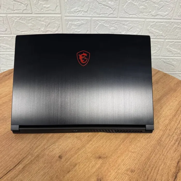 Ігровий ноутбук MSI Thin GF63 12VF / 15.6" (1920x1080) IPS / Intel Core i7-12650H (10 (16) ядер по 3.5 - 4.7 GHz) / 16 GB DDR4 / 512 GB SSD / nVidia GeForce RTX 4060, 8 GB GDDR6, 128-bit / WebCam б/в - зображення 3