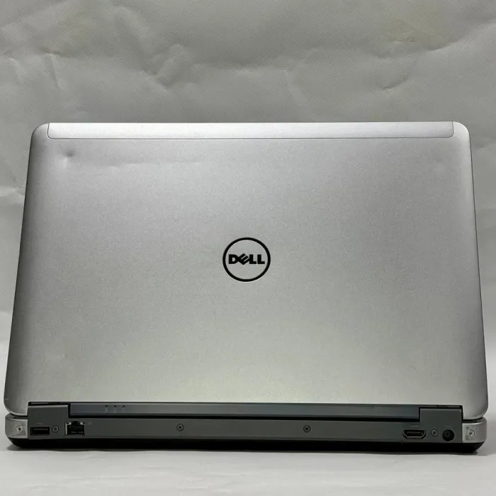 Ноутбук Dell Latitude E6440 / 14" (1366x768) TN / Intel Core i5-4200M (2 (4) ядра по 2.5 - 3.1 GHz) / 8 GB DDR3 / 250 GB SSD / Intel HD Graphics 4600 / WebCam / DVD-ROM / Windows 10 Pro б/в - зображення 6