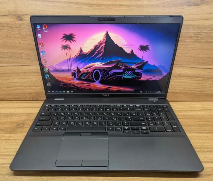 Ультрабук Б-клас Dell Latitude 5501 / 15.6" (1920x1080) IPS / Intel Core i5-9400H (4 (8) ядра по 2.5 - 4.3 GHz) / 16 GB DDR4 / 480 GB SSD / Intel UHD Graphics 630 / WebCam / Windows 10 б/в - зображення 2