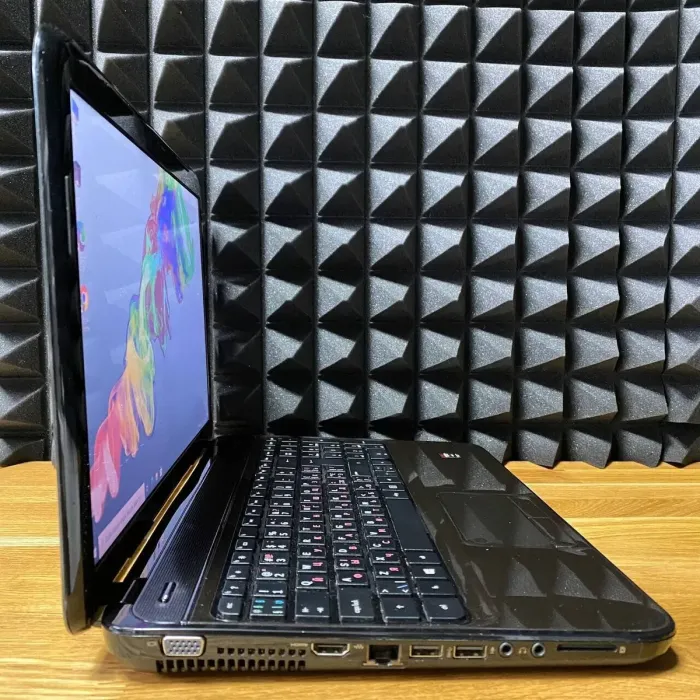 Ноутбук HP Pavilion G6 / 15.6" (1366x768) TN / AMD A10-4600M (4 ядра по 2.3 - 3.2 GHz) / 12 GB DDR3 / 128 GB SSD / AMD Radeon HD 7610M, 1 GB GDDR3, 128-bit / WebCam / DVD-ROM б/в - зображення 5