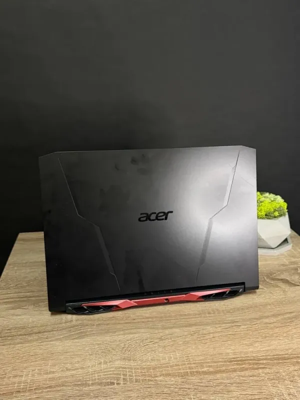 Ігровий ноутбук Б-клас Acer Nitro 5 / 15.6" (1920x1080) IPS / Intel Core i5-11400H (6 (12) ядер по 2.7 - 4.5 GHz) / 16 GB DDR4 / 512 GB SSD M.2 / nVidia GeForce RTX 3050, 4 GB GDDR6, 128-bit / WebCam / Win 11 б/в - зображення 3