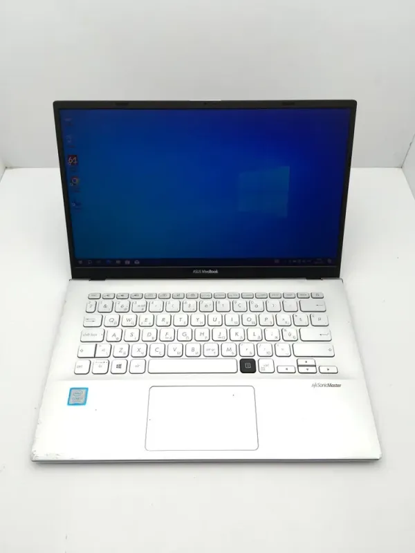 Ноутбук Asus VivoBook 14 X420UA / 14" (1920x1080) TN / Intel Core i3-8130U (2 (4) ядра по 2.2 -3.4 GHz) / 8 GB DDR4 / 240 GB SSD / Intel UHD Graphics 620 / WebCam б/в - зображення 7