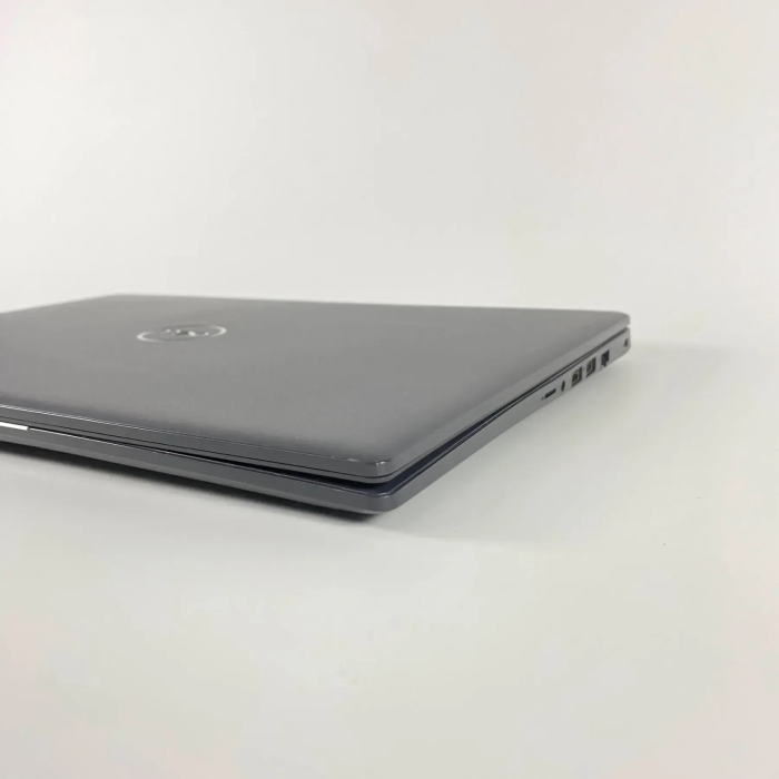 Ноутбук Б-клас Dell Latitude 3510 / 15.6" (1366x768) TN / Intel Core i5-10210U (4 (8) ядра по 1.6 - 4.2 GHz) / 16 GB DDR4 / 256 GB SSD / nVidia GeForce MX230, 2 GB GDDR5, 64-bit / WebCam / HDMI б/в - изображение 3