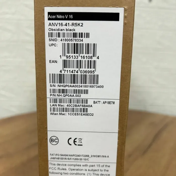 Ігровий ноутбук Acer Nitro V16 ANV16-41 R5K2 / 16" (1920x1200) IPS / AMD Ryzen 7 8845HS (8 (16) ядер по 3.8 - 5.1 GHz) / 16 GB DDR5 / 1000 GB SSD / nVidia GeForce RTX 4060, 8 GB GDDR6, 128-bit / WebCam - зображення 5