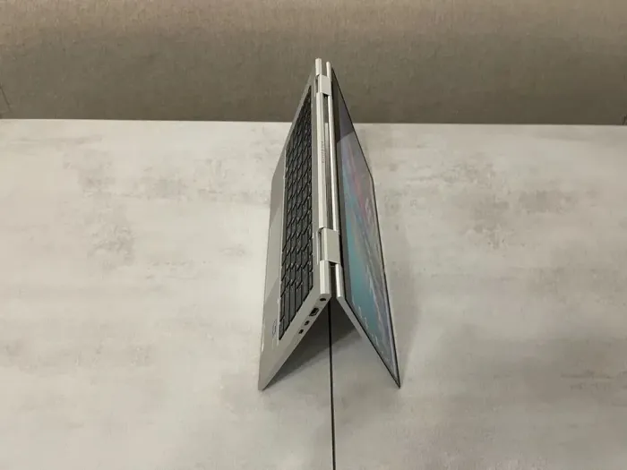 Ультрабук-трансформер HP EliteBook x360 830 G8 / 13.3" (1920x1080) IPS Touch / Intel Core i7-1165G7 (4 (8) ядра по 2.8 - 4.7 GHz) / 16 GB DDR4 / 512 GB SSD M.2 / Intel Iris Xe Graphics / WebCam / HDMI б/в - зображення 6
