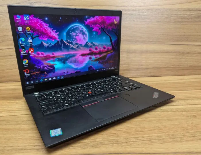 Ультрабук Lenovo ThinkPad x390 / 13.3" (1920x1080) IPS Touch / Intel Core i7-8665U (4 (8) ядра по 1.9 - 4.8 GHz) / 16 GB DDR4 / 480 GB SSD / Intel UHD Graphics / WebCam / TouchID / Windows 10 б/в - зображення 4
