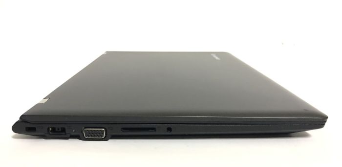 Ультрабук Lenovo E31-80 / 13.3" (1366x768) TN / Intel Core i3-6006U (2 (4) ядра по 2.0 GHz) / 8 GB DDR3 / 128 GB SSD / Intel HD Graphics 520 / WebCam / Win 10 Home б/в - зображення 4