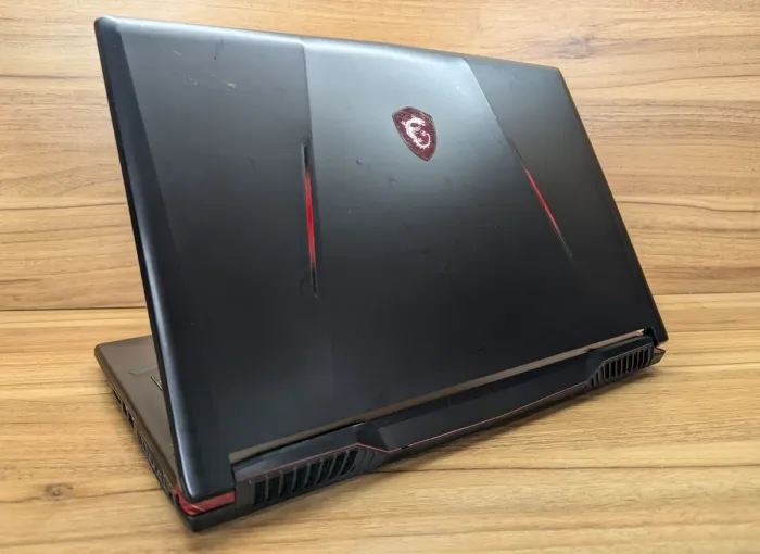 Ігровий ноутбук MSI MS16P7 GL63 9SDK / 15.6" (1920x1080) IPS / Intel Core i7-9750H (6 (12) ядер по 2.6 - 4.5 GHz) / 16 GB DDR4 / 512 GB SSD / nVidia GeForce GTX 1660 Ti, 6 GB GDDR6, 192-bit / WebCam / Windows 10 б/в - зображення 9