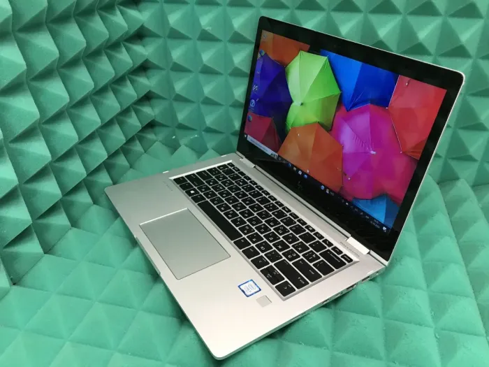 Ноутбук-трансформер HP EliteBook x360 1030 G2 / 13.3" IPS Touch / Core i5-7200U (2(4) ядра по 2.5-3.1 GHz) / 8GB DDR4 / 256GB SSD M.2 / HD Graphics 620 / WebCam / Fingerprint / USB 3.1 / HDMI б/в - зображення 2