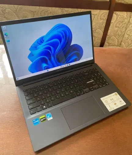 Ігровий ноутбук Asus Vivobook Pro 15 OLED K3500 / 15.6" (1920x1080) OLED / Intel Core i5-11300H (4 (8) ядра по 3.1 - 4.4 GHz) / 8 GB DDR4 / 512 GB SSD / nVidia GeForce GTX 1650, 4 GB GDDR5, 128-bit / WebCam б/в - зображення 2