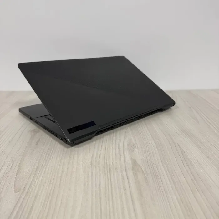 Ігровий ноутбук Б-клас Asus ROG Zephyrus G15 GA503RM / 15.6" (2560x1440) IPS / AMD Ryzen 9 6900HS (8 (16) ядер по 3.3 - 4.9 GHz) / 16 GB DDR5 / 512 GB SSD NVMe / nVidia GeForce RTX 3060, 6 GB GDDR6, 192-bit / WebCam б/в - зображення 6