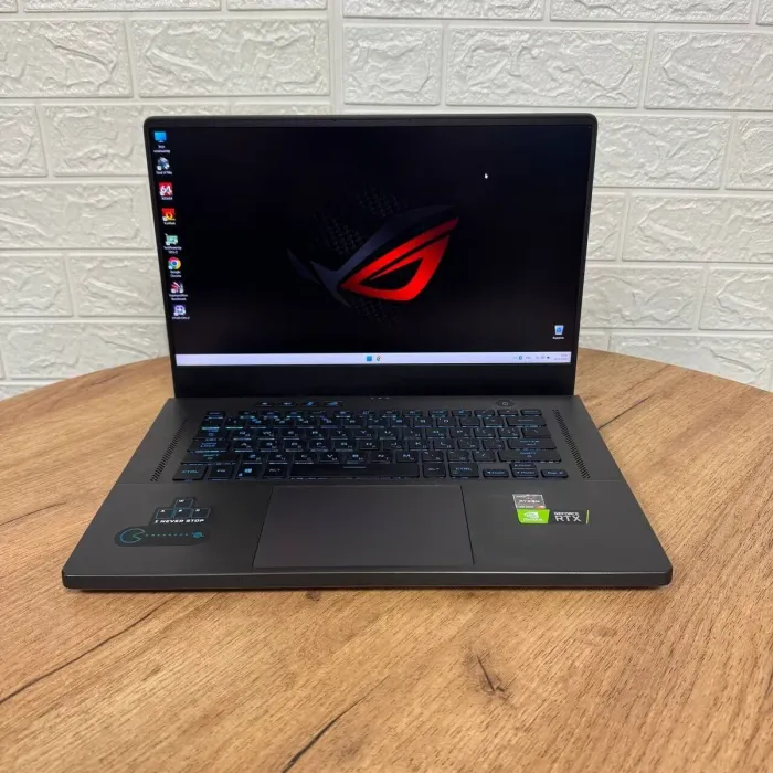 Ігровий ноутбук Б-клас Asus ROG Zephyrus G15 GA503QR / 15.6" (2560x1440) IPS / AMD Ryzen 9 5900HS (8 (16) ядер по 3.0 - 4.6 GHz) / 16 GB DDR4 / 1000 GB SSD / nVidia GeForce RTX 3070, 8 GB GDDR6, 256-bit б/в - зображення 2