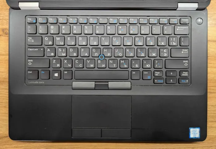 Ноутбук Dell Latitude E5470 / 14" (1366x768) TN / Intel Core i5-6300U (2 (4) ядра по 2.4 - 3.0 GHz) / 8 GB DDR4 / 256 GB SSD / Intel HD Graphics 520 / HDMI / WebCam / Windows 10 б/в - зображення 5