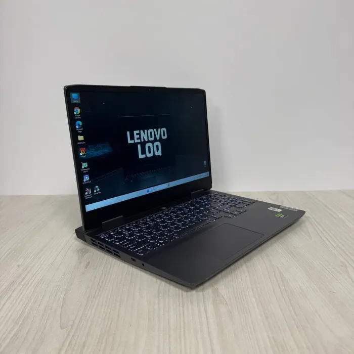 Ігровий ноутбук Б-класу Lenovo LOQ 15APH8 / 15,6" (1920x1080) IPS / AMD Ryzen 7 7840HS (8 (16) ядер по 3,8 - 5,1 ГГц) / 16 ГБ DDR5 / 512 ГБ SSD NVMe / nVidia GeForce RTX 4060, 8 ГБ GDDR6, 128-bit / WebCam б/в - зображення 4