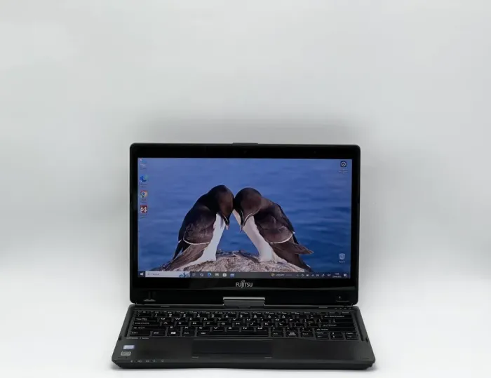 Ноутбук-трансформер Fujitsu Lifebook T937 / 13.3" (1366x768) TN Touch / Intel Core i5-7200U (2 (4) ядра по 2.5 - 3.1 GHz) / 8 GB DDR4 / 120 GB SSD / Intel HD Graphics 620 / WebCam б/в - зображення 6