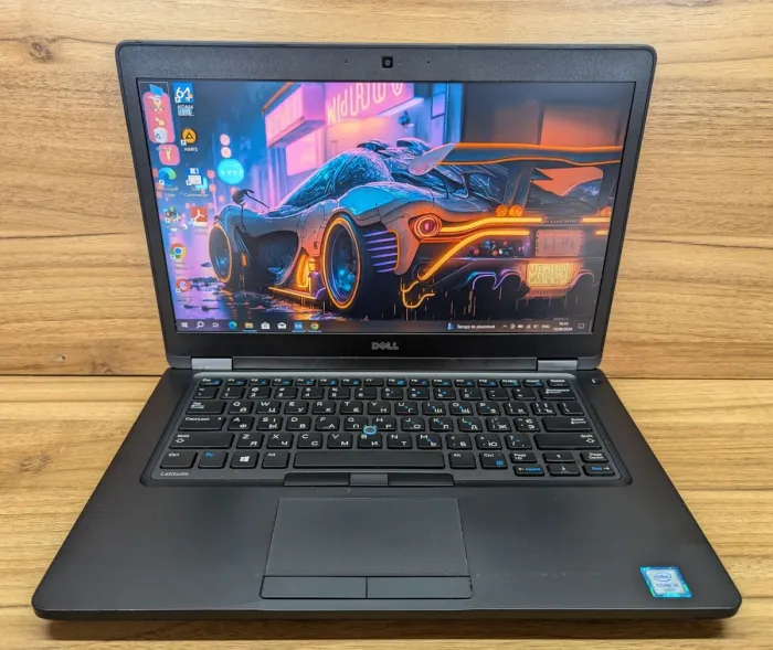 Ультрабук Dell Latitude 5480 / 14" (1920x1080) IPS / Intel Core i5-6300U (2 (4) ядра по 2.4 - 3.0 GHz) / 8 GB DDR4 / 256 GB SSD / Intel HD Graphics 520 / WebCam / HDMI / Windows 10 б/в - зображення 2