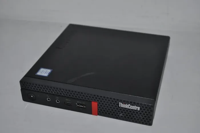 Неттоп Lenovo ThinkCentre M720q Tiny USFF / Intel Core i5-8400T (6 ядер по 1.7 - 3.3 GHz) / 8 GB DDR4 / 240 GB SSD / Intel UHD Graphics 630 / Wi-Fi / Windows 11 Pro + Блок живлення б/в - зображення 3
