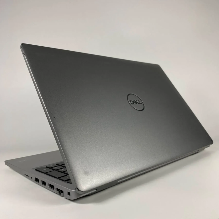 Ультрабук Б-клас Dell Latitude 5520 / 15.6" (1920x1080) IPS / Intel Core i5-1135G7 (4 (8) ядра по 2.4 - 4.2 GHz) / 16 GB DDR4 / 256 GB SSD / Intel Iris Xe Graphics / WebCam / HDMI б/в - зображення 7