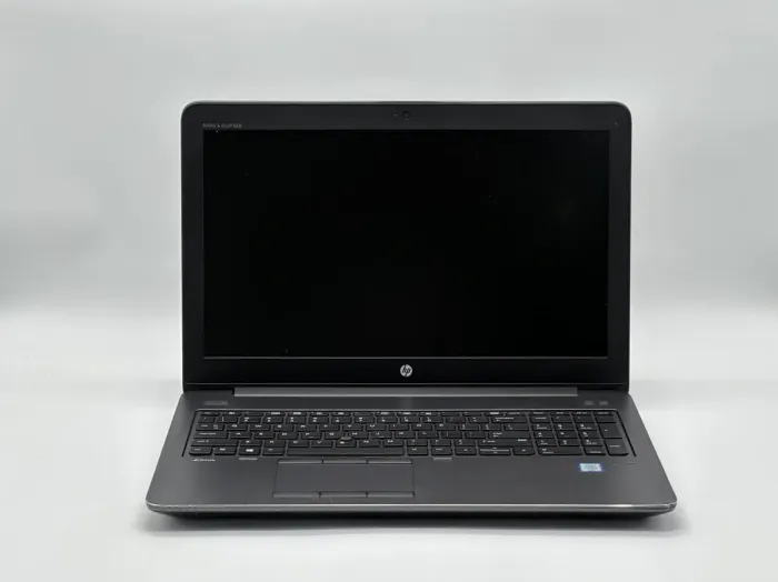 Мобільна робоча станція Б-клас HP ZBook 15 G3 / 15.6" (1920x1080) TN / Intel Core i7-6700HQ (4 (8) ядра по 2.6 - 3.5 GHz) / 16 GB DDR4 / 480 GB SSD / nVidia Quadro M1000M, 2 GB GDDR5, 128-bit / WebCam / HDMI б/в - зображення 2