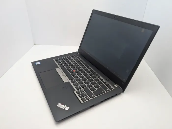 Ультрабук Lenovo ThinkPad T480s / 14" (1920x1080) IPS / Intel Core i7-8550U (4 (8) ядра по 1.8 - 4.0 GHz) / 8 GB DDR4 / 512 GB SSD M.2 / Intel UHD Graphics 620 / WebCam б/в - зображення 7