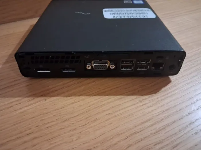 Неттоп Б-клас HP ProDesk 600 G3 Mini PC USFF / Intel Core i3-7100T (2 (4) ядра по 3.4 GHz) / 8 GB DDR4 / 250 GB SSD M.2 / Intel HD Graphics 630 / Блок живлення в комплекті б/в - зображення 3