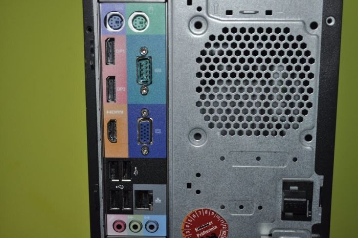 Комп'ютер Б-класу Acer Veriton S4660G Tower / Intel Core i5-8400 (6 ядер по 2,8 - 4,0 ГГц) / 12 ГБ DDR4 / 256 ГБ SSD / Intel UHD Graphics 630 / Windows 11 Pro б/в - изображение 9