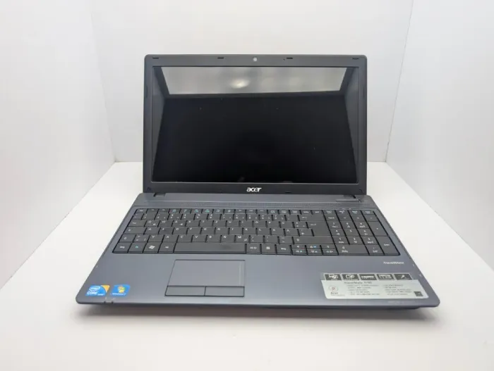 Ноутбук Acer TravelMate 5740 / 15.6" (1366x768) TN / Intel Core i3-370M (2 (4) ядра по 2.4 GHz) / 6 GB DDR3 / 128 GB SSD / Intel HD Graphics / WebCam б/в - зображення 2