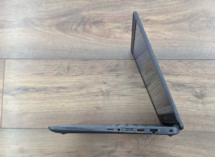 Ультрабук Dell Latitude 3410 / 14" (1920x1080) IPS / Intel Core i5-10210U (4 (8) ядра по 1.6 - 4.2 GHz) / 8 GB DDR4 / 256 GB SSD / Intel UHD Graphics / WebCam б/в - изображение 5