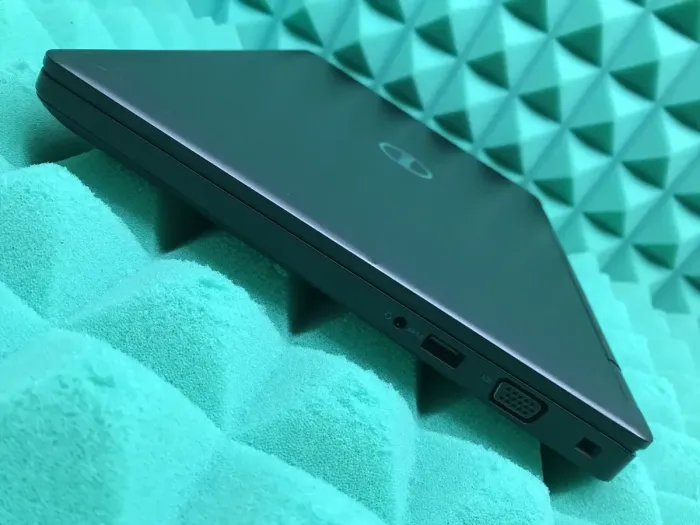 Ноутбук Dell Latitude 5480 / 14" TN / Intel Core i7-7600U (2(4) ядра по 2.8-3.9 GHz) / 8GB DDR4 / 240GB SSD M.2 / HD Graphics 620 / WebCam / USB 3.1 / HDMI / Win 11 б/в - зображення 6