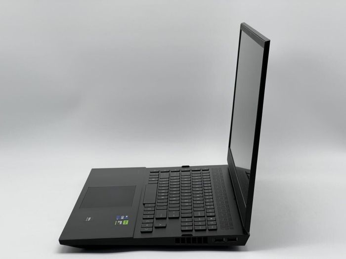 Ігровий ноутбук Б-класу HP Omen 17-ck2095cl / 17,3" (2560x1440) IPS / Intel Core i9-13900HX (24 (32) ядра по 2,2 - 5,4 ГГц) / 32 ГБ DDR5 / 960 ГБ SSD / nVidia GeForce RTX 4080, 12 ГБ GDDR6, 192-біт / WebCam б/в - зображення 4