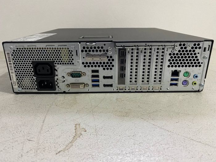 Комп'ютер Fujitsu Esprimo D956 E85 SFF / Intel Core i7-6700 (4 (8) ядра по 3,4 - 4,0 ГГц) / 16 ГБ DDR4 / 256 ГБ SSD / nVidia Quadro K1200, 4 ГБ GDDR5, 128-біт б/в - зображення 3