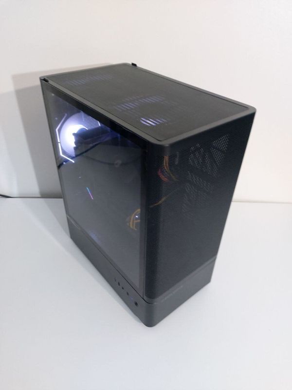 Ігровий ПК Prologix GM-01MAB Tower / Intel Core i5-9600K (6 ядер по 3,7 - 4,6 ГГц) / 32 ГБ DDR4 / 250 ГБ SSD M.2 + 1000 ГБ HDD / AMD Radeon RX 5700 XT, 8 ГБ GDDR6, 256-біт / 650 Вт б/в - зображення 3