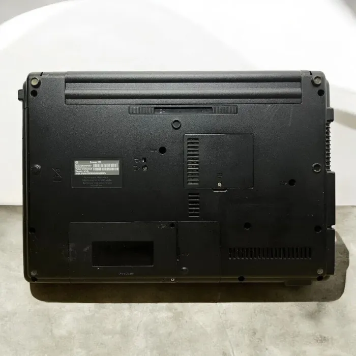 Ноутбук Б-клас HP Compaq 610 / 15.6" (1366x768) TN / Intel Core 2 Duo T5870 (2 ядра по 2.0 GHz) / 2 GB DDR2 / 120 GB SSD / Intel GMA X3100 Graphics / WebCam / АКБ не тримає б/в - зображення 8