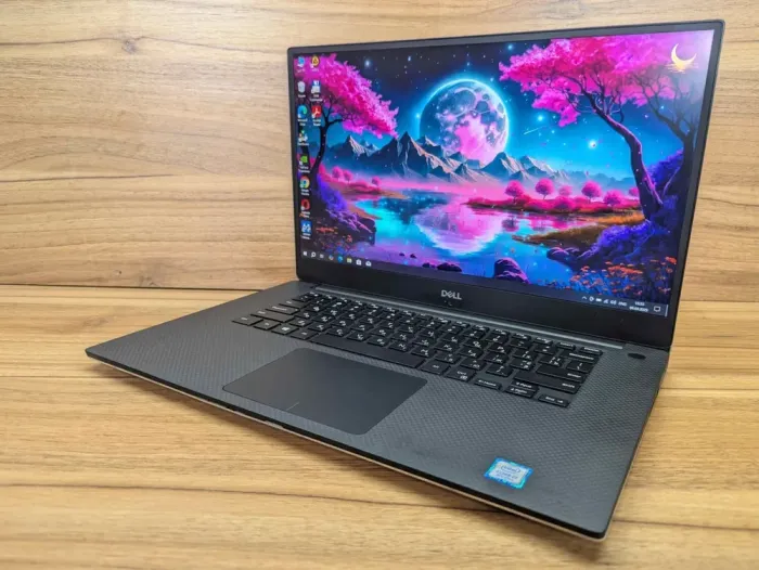 Ігровий ноутбук Dell XPS 15 9570 / 15.6" (1920x1080) IPS / Intel Core i7-8750H (6 (12) ядер по 2.2 - 4.1 GHz) / 16 GB DDR4 / 512 GB SSD / nVidia GeForce GTX 1050 Ti, 4 GB GDDR5, 128-bit / Windows 10 б/в - зображення 5