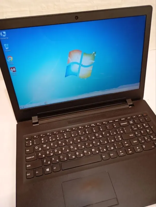 Ноутбук Б-клас Lenovo IdeaPad 110-15ACL / 15.6" (1366x768) TN / AMD E1-7010 (2 ядра по 1.5 GHz) / 8 GB DDR3 / 120 GB SSD / AMD Radeon R2 Graphics / WebCam / Win 7 б/в - зображення 2