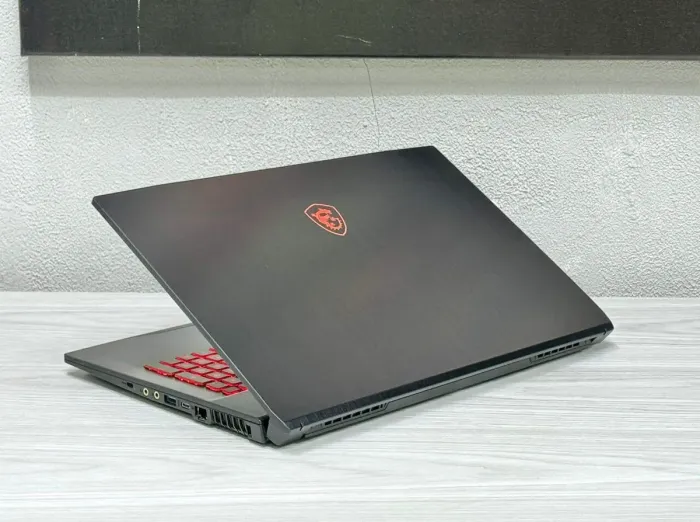 Ігровий ноутбук MSI GF75 Thin / 17.3" (1920x1080) IPS / Intel Core i5-10300H (4 (8) ядра по 2.5 - 4.5 GHz) / 16 GB DDR4 / 512 GB SSD M.2 / nVidia GeForce GTX 1650, 4 GB GDDR6, 128-bit / WebCam б/в - зображення 6