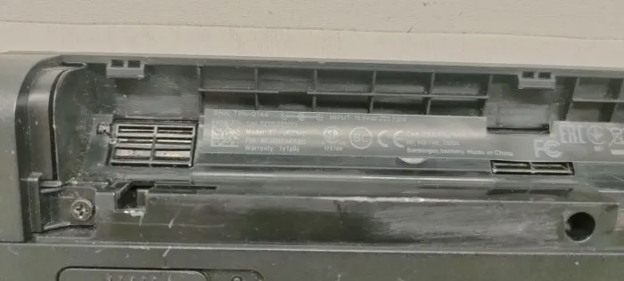 Ноутбук HP 17-p023ng / 17.3" (1600x900) TN / AMD E1-6010 (2 ядра по 1.35 GHz) / 4 GB DDR3 / 120 GB SSD / AMD Radeon R2 Graphics / WebCam / DVD-ROM / АКБ не тримає б/в - зображення 8