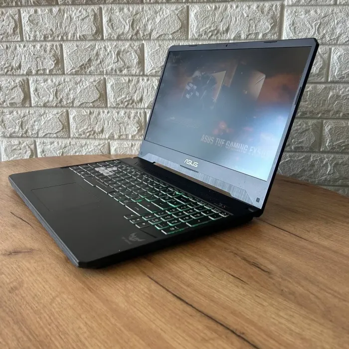 Ігровий ноутбук Б-клас Asus TUF Gaming FX505DV / 15.6" (1920x1080) IPS / AMD Ryzen 7 3750H (4 (8) ядра по 2.3 - 4.0 GHz) / 16 GB DDR4 / 512 GB SSD / nVidia GeForce RTX 2060, 6 GB GDDR6, 192-bit / WebCam б/в - зображення 5