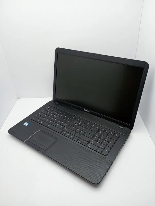 Ноутбук Toshiba C870 / 17.3" (1600x900) TN / Intel Pentium 2020M (2 ядра по 2.4 GHz) / 6 GB DDR3 / 500 GB HDD / Intel HD Graphics / WebCam б/в - зображення 7