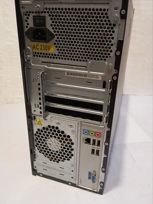 ПК HP Compaq 500B Tower / Intel Xeon X3330 (4 ядра по 2.66 GHz) / 4 GB DDR3 / 500 GB HDD / Intel HD GMA X4500 / DVD-RW б/в - зображення 4