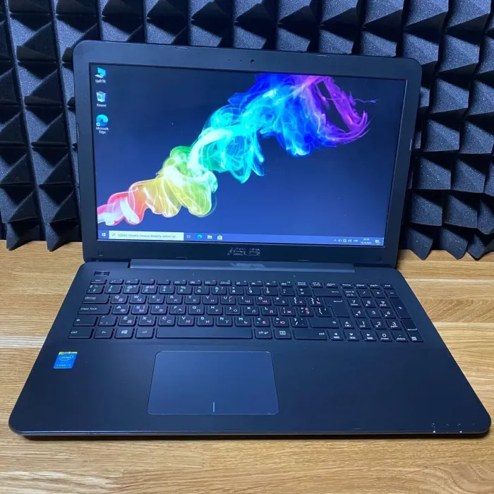 Ноутбук Б-клас Asus X554L / 15.6" (1366x768) TN / Intel Core i3-4005U (2 (4) ядра по 1.7 GHz) / 12 GB DDR3 / 120 GB SSD / Intel HD Graphics / WebCam / DVD-ROM б/в - зображення 2