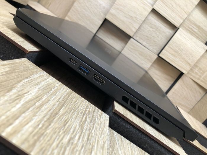 Ігровий ноутбук Б-клас Acer Nitro 5 AN515-44 / 15.6" (1920x1080) IPS / AMD Ryzen 5 4600H (6 (12) ядер по 3.0 - 4.0 GHz) / 16 GB DDR4 / 256 GB SSD M.2 / nVidia GeForce GTX 1650, 4 GB GDDR5, 128-bit / WebCam б/в - зображення 6